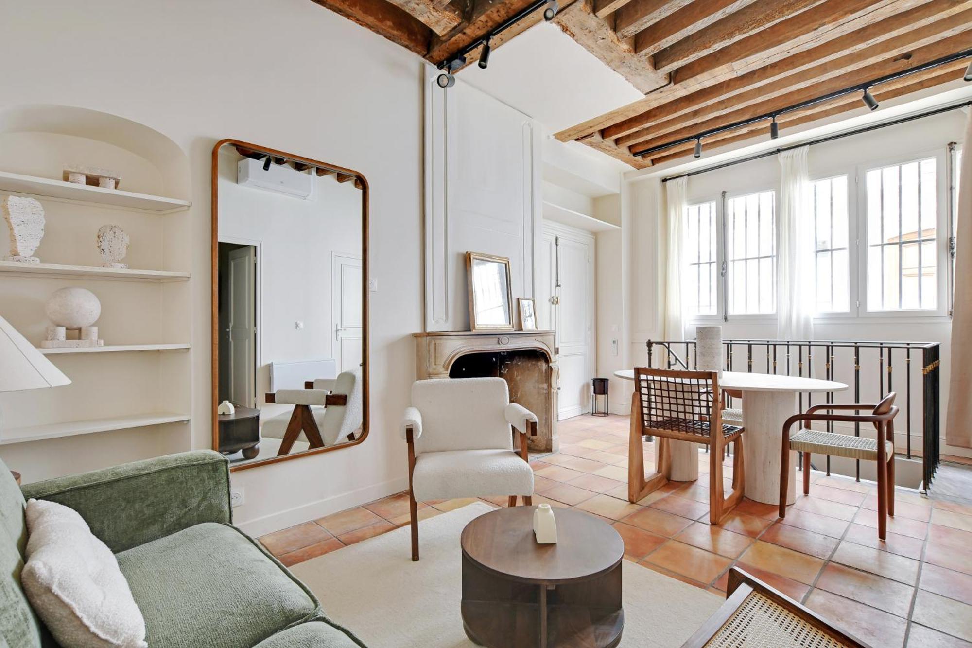 Appartement Duplex In Saint-germain-des-pres *